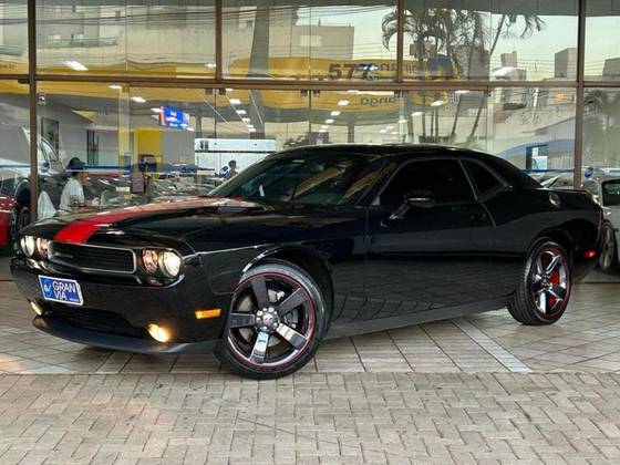DODGE CHALLENGER 3.6 SE V6 24V GASOLINA 2P AUTOMÁTICO